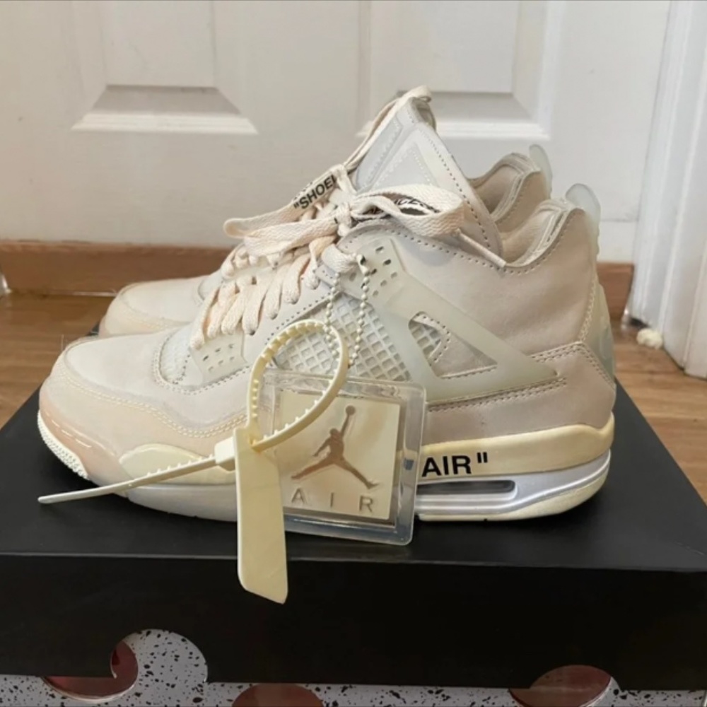 Offwhite jordan 4 sail